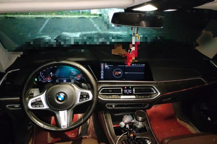Used BMW X5 2019 xDrive30i M Sport Package Center Console