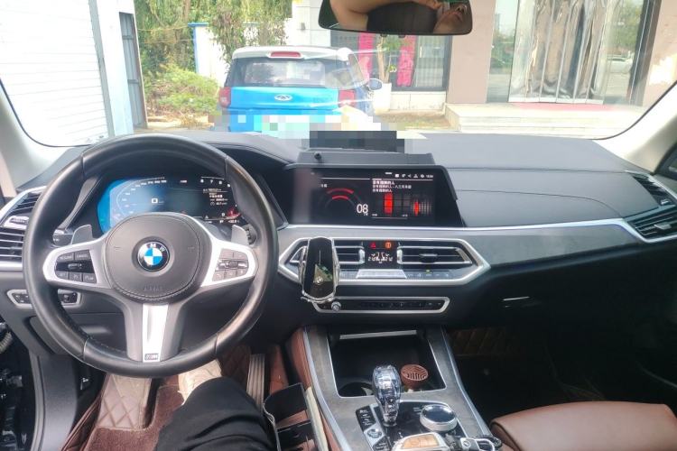 Used BMW X5 2019 xDrive40i M Sport Package Center Console