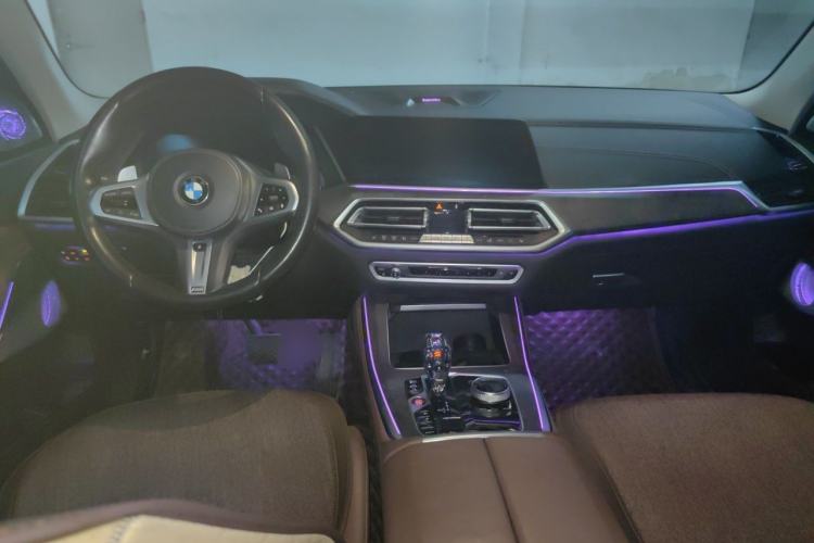 Used BMW X5 2019 xDrive40i M Sport Package Center Console