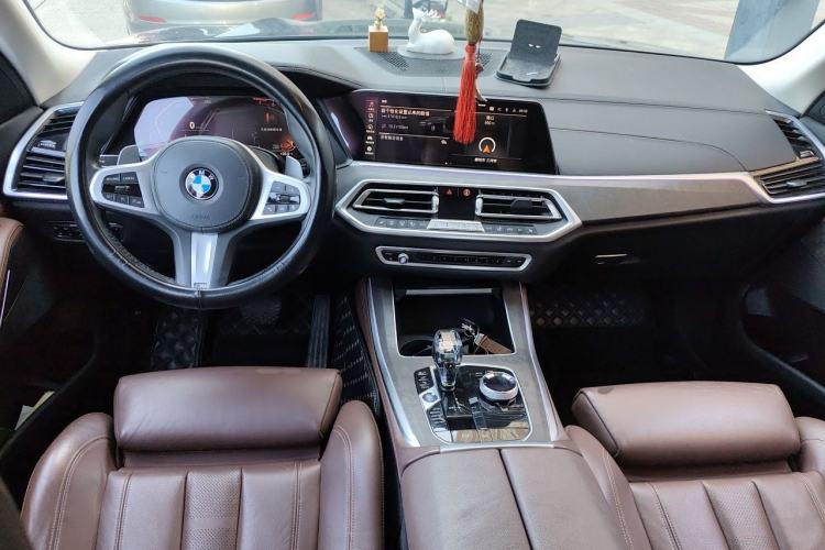 Used BMW X5 2019 xDrive40i M Sport Package Center Console