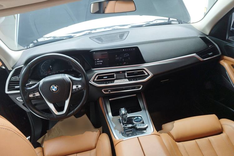 Used BMW X5 2019 xDrive40i M Sport U.S. specification Center Console