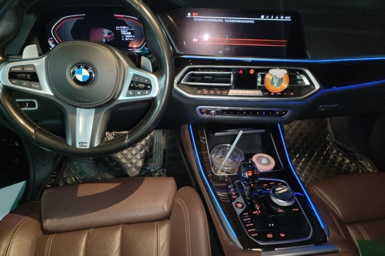 Used BMW X5 2019 xDrive40i M Sport Package Center Console