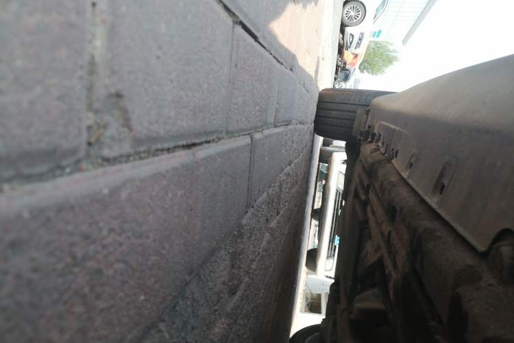 Used BMW X5  Chassis Front Right