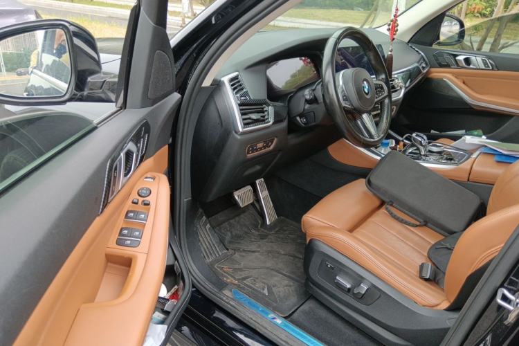 Used BMW X5 2019 xDrive40i M Sport Package Driver Seat