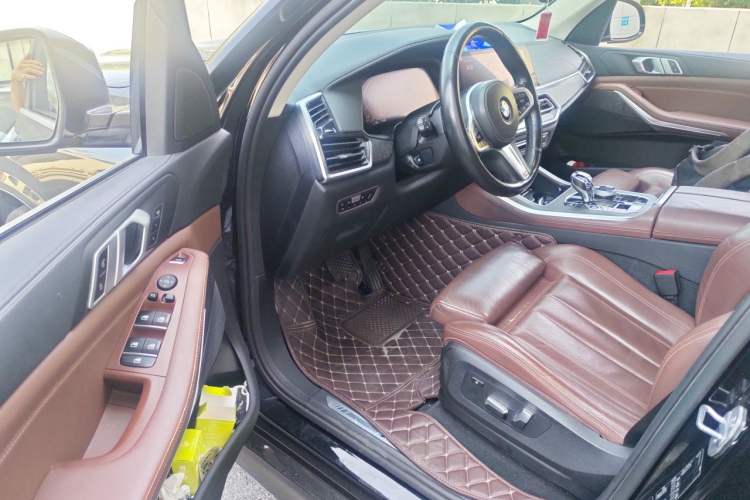 Used BMW X5 2019 xDrive40i M Sport Package Driver Seat