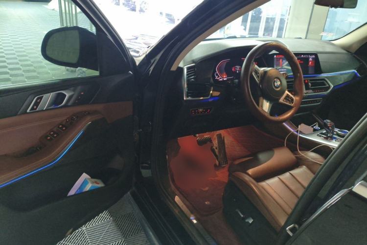 Used BMW X5 2019 xDrive40i M Sport Package Driver Seat