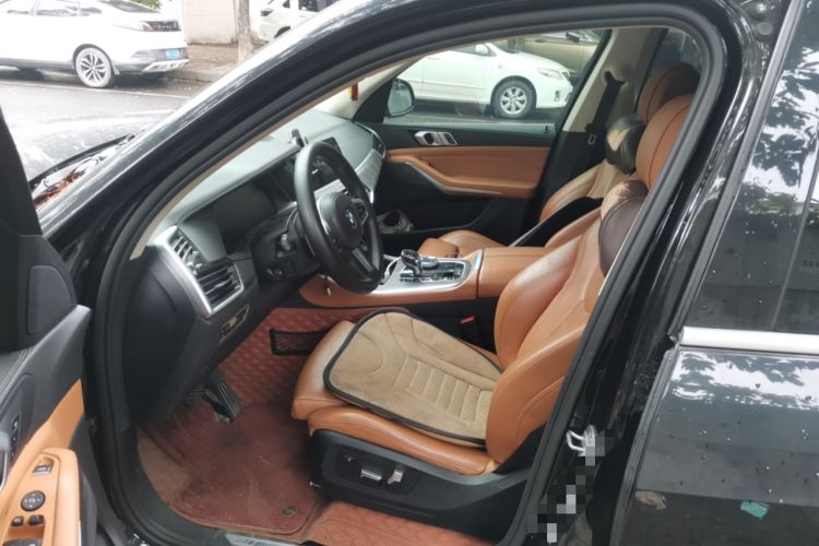 Used BMW X5 2019 xDrive40i M Sport Package Driver Seat