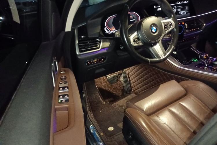 Used BMW X5 2019 xDrive40i M Sport Package Driver Seat