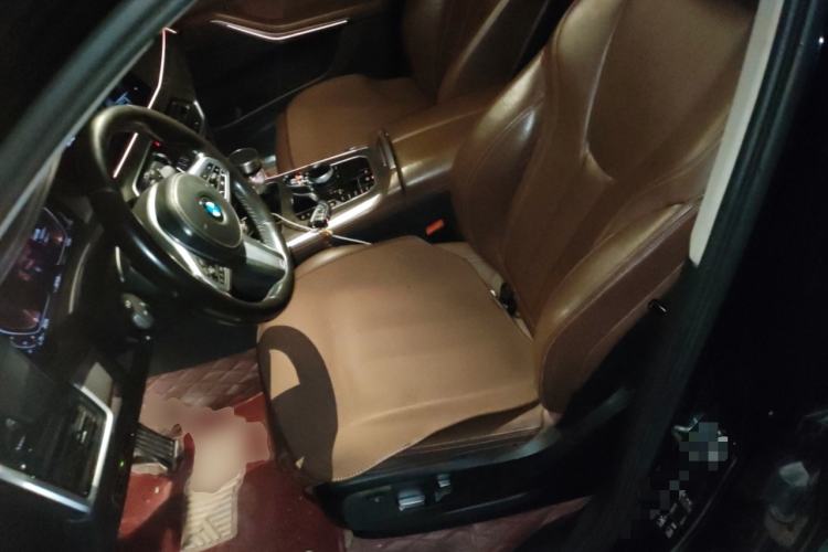 Used BMW X5 2019 xDrive30i M Sport Package Driver Seat