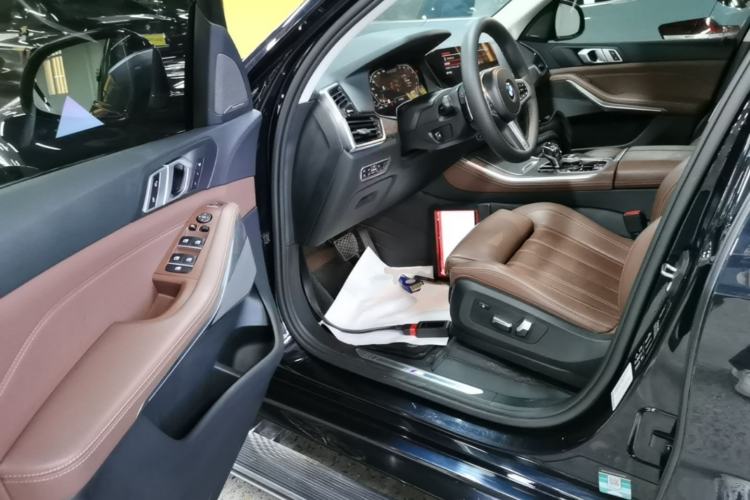 Used BMW X5 2019 xDrive40i M Sport Package Driver Seat