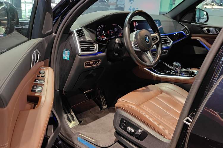 Used BMW X5 2019 xDrive40i M Sport U.S. specification Driver Seat