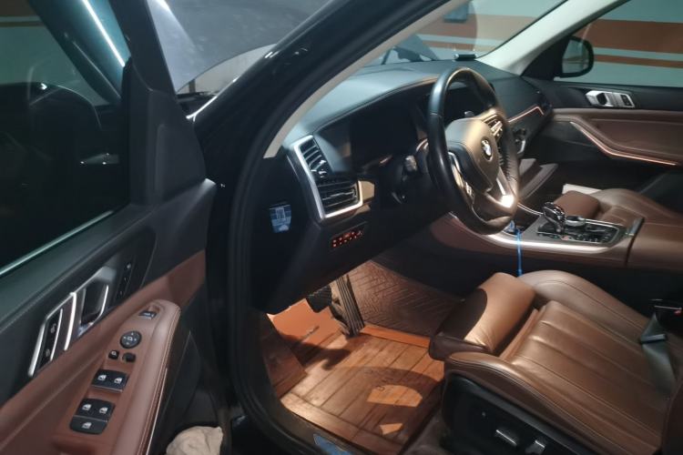 Used BMW X5 2019 xDrive30i X Design Package Driver Seat