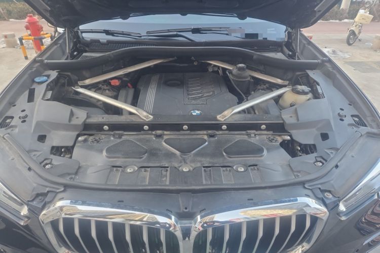 Used BMW X5 2019 xDrive40i M Sport Package Engine Bay