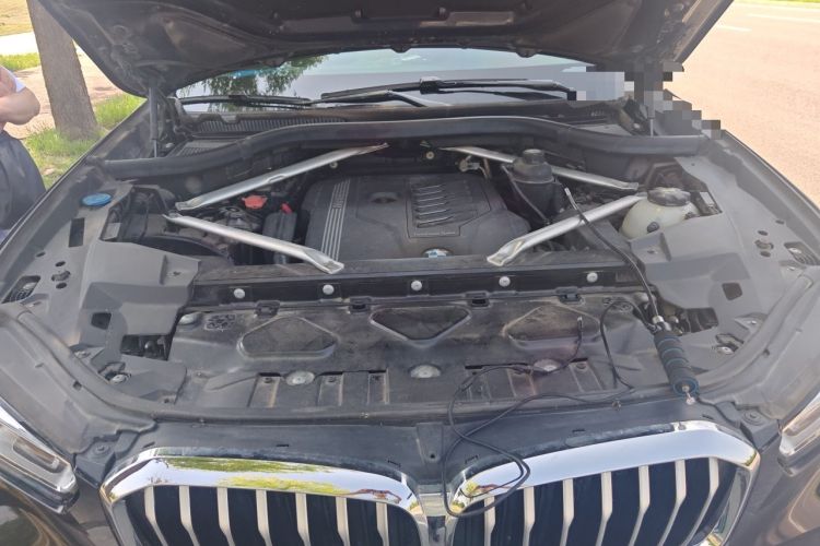 Used BMW X5 2019 xDrive40i M Sport Package Engine Bay
