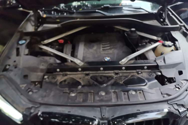Used BMW X5 2019 xDrive40i M Sport Package Engine Bay