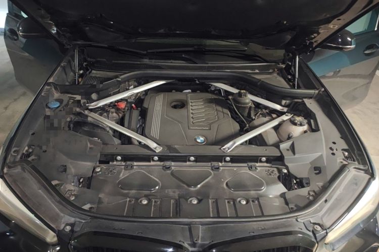 Used BMW X5 2019 xDrive40i M Sport Package Engine Bay