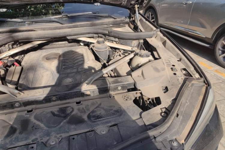Used BMW X5  Engine Bay Left
