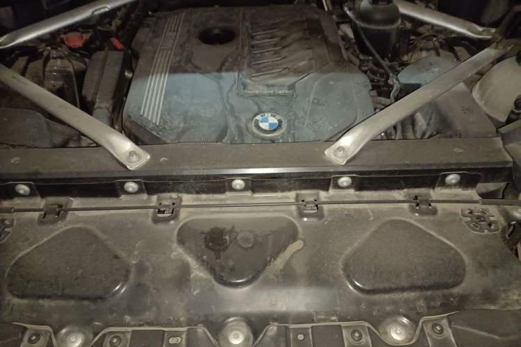 Used BMW X5 2019 xDrive40i M Sport Package Engine Bay