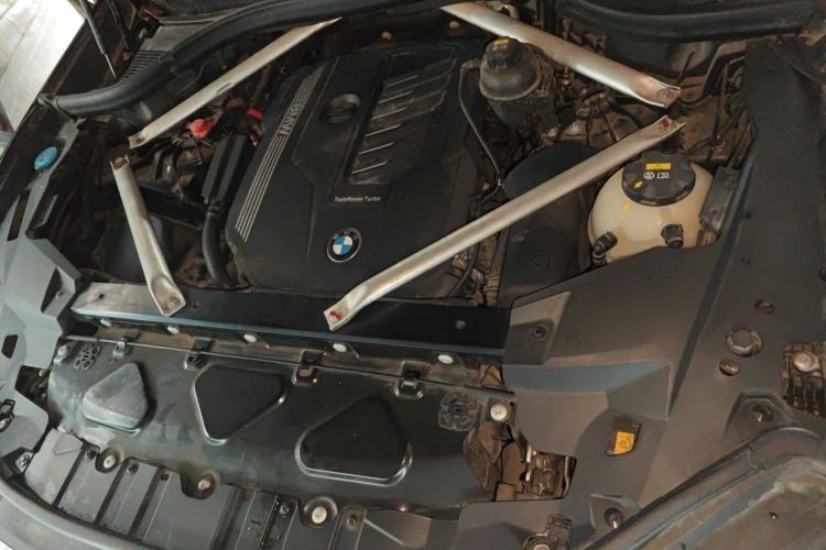 Used BMW X5 2019 xDrive40i M Sport Package Engine Bay