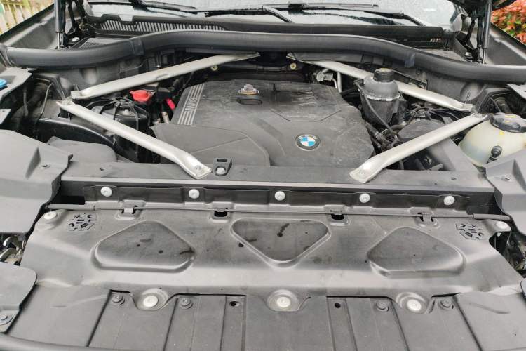 Used BMW X5 2019 xDrive30i X Design Package Engine Bay