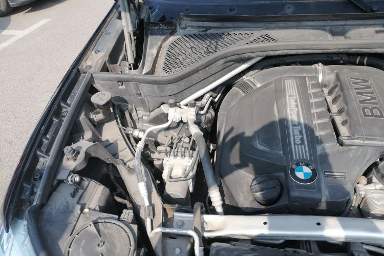 Used BMW X5  Engine Bay Right