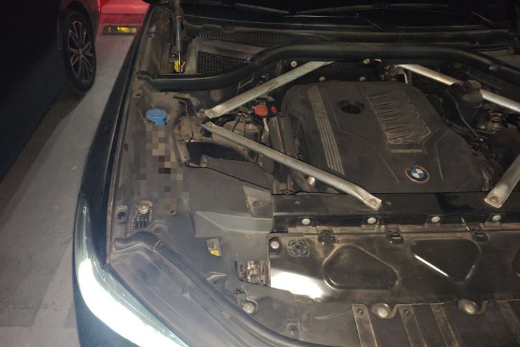 Used BMW X5 2019 xDrive40i M Sport Package Engine Bay Right