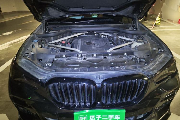 Used BMW X5 2019 xDrive40i M Sport Package Engine Bay