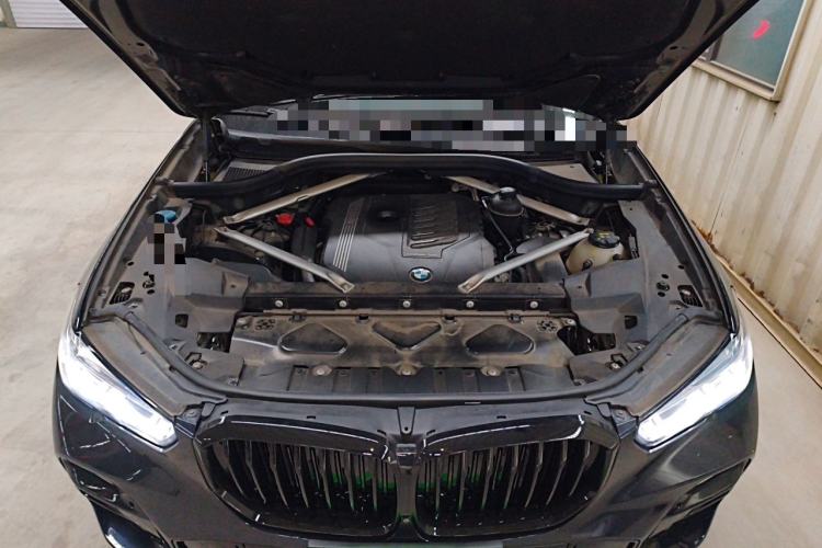 Used BMW X5 2019 xDrive40i M Sport Package Engine Bay