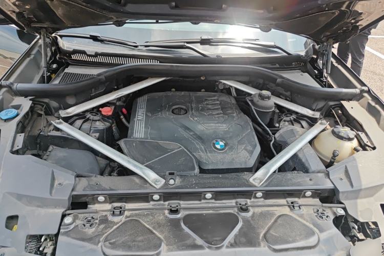 Used BMW X5 2019 xDrive30i M Sport Package Engine Bay