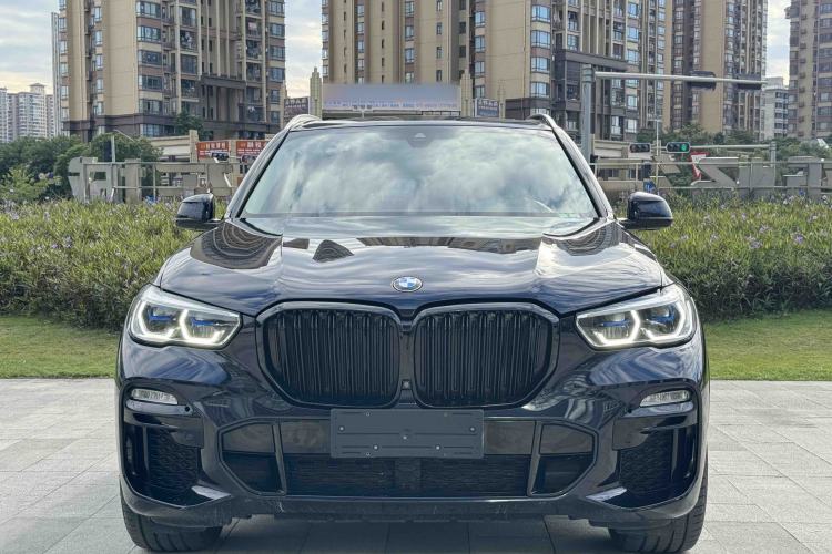 Used BMW X5 2019 xDrive40i M Sport Package Exterior 1