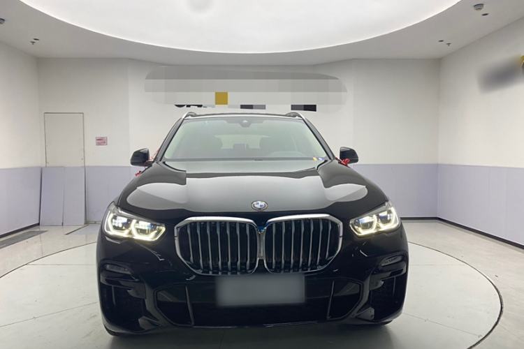 Used BMW X5 2019 xDrive40i M Sport Package Exterior 1