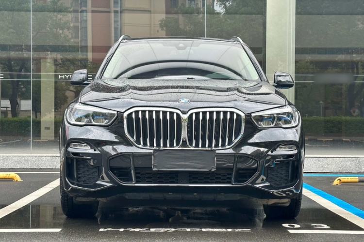 Used BMW X5 2019 xDrive40i M Sport Package Exterior 1