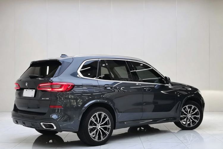 Used BMW X5 2019 xDrive40i M Sport Package Exterior 2