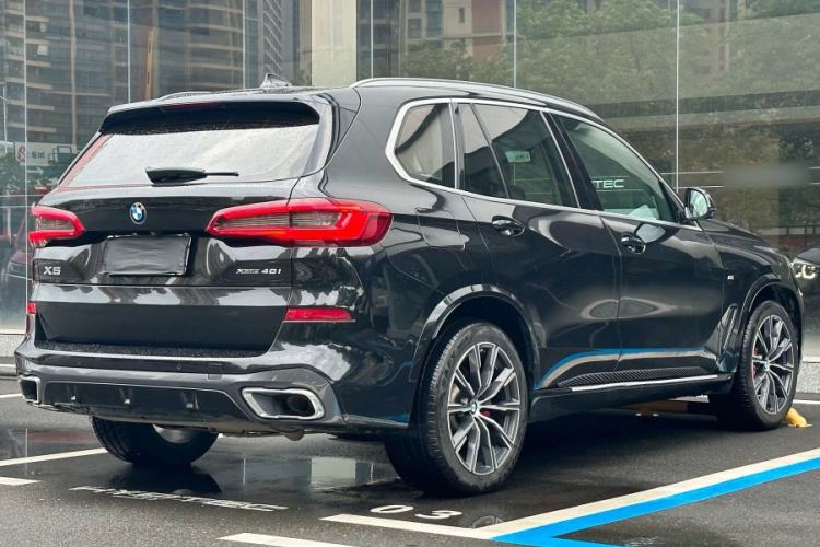 Used BMW X5 2019 xDrive40i M Sport Package Exterior 2