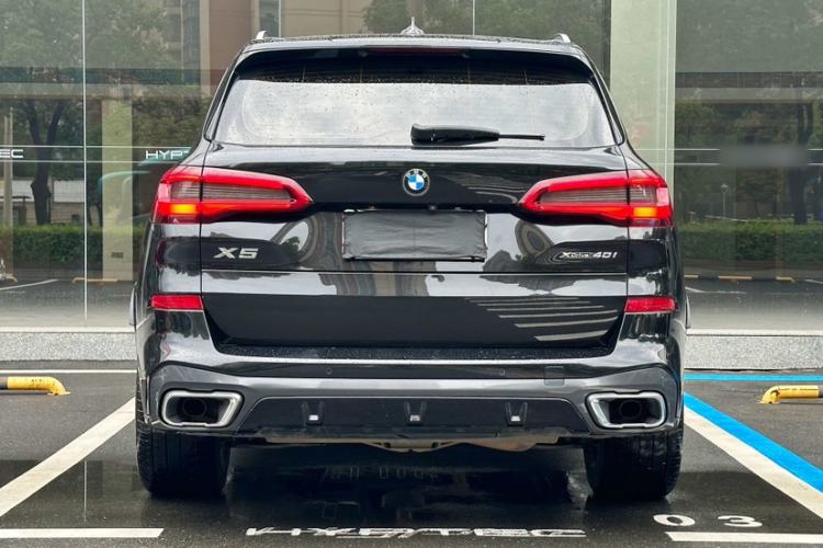 Used BMW X5 2019 xDrive40i M Sport Package Exterior 3