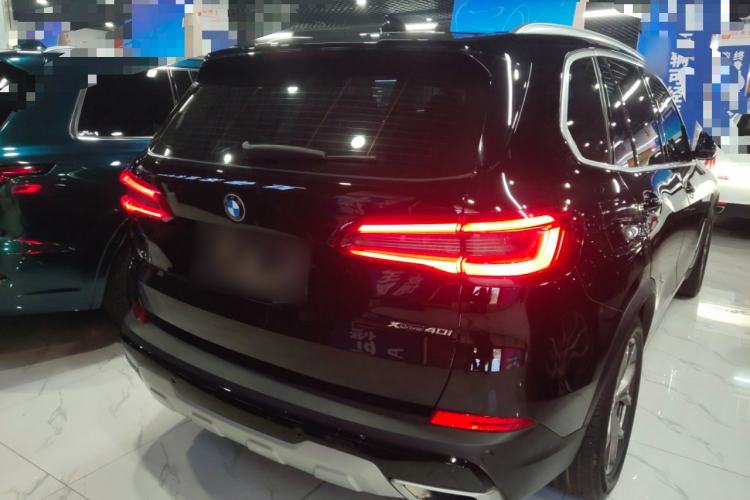 Used BMW X5 2019 xDrive40i M Sport U.S. specification Exterior 4