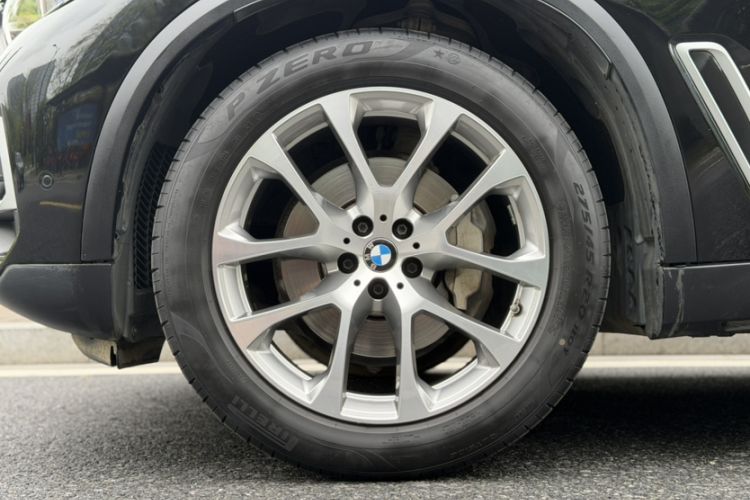 Used BMW X5 2019 xDrive30i X Design Package Exterior 5