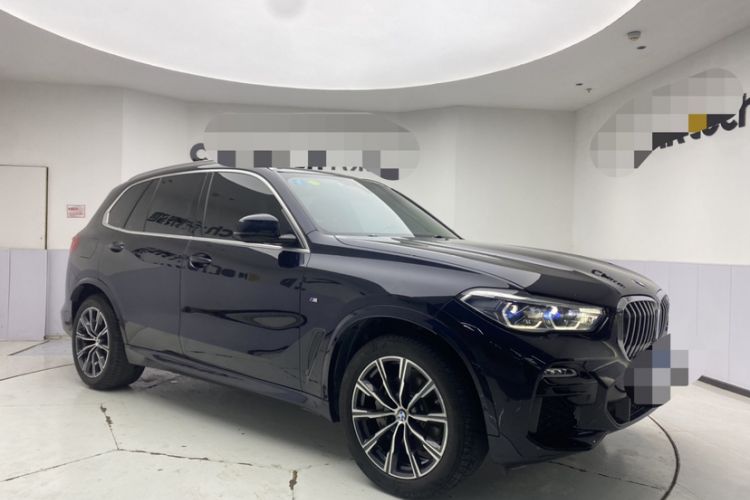 Used BMW X5 2019 xDrive40i M Sport Package Exterior 5
