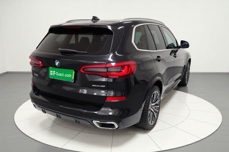 Used BMW X5 2019 xDrive40i M Sport Package Exterior 5