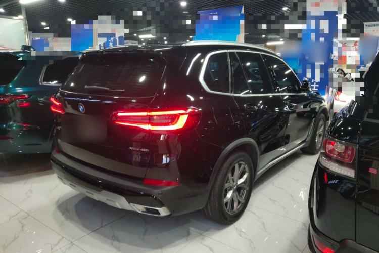 Used BMW X5 2019 xDrive40i M Sport U.S. specification Exterior 5