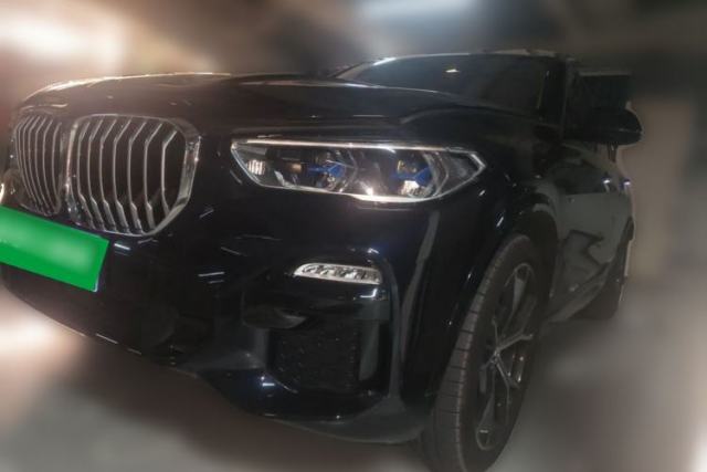 Used BMW X5 2019 xDrive40i Luxury Model with M Sport Package