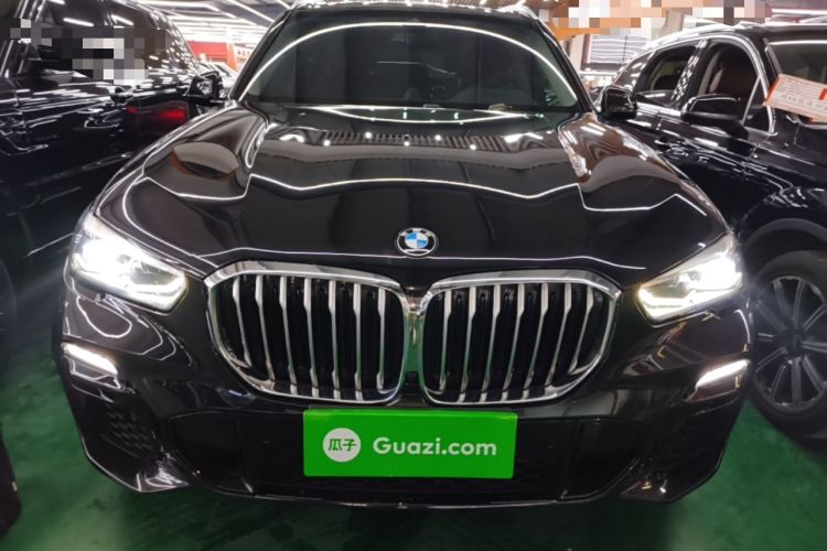 Used BMW X5 2019 xDrive30i M Sport Package Front