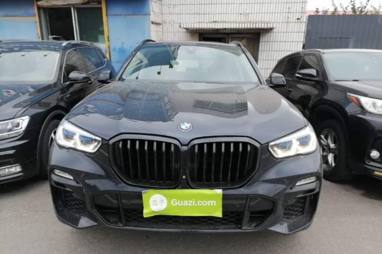 Used BMW X5 2019 xDrive40i M Sport Package Front