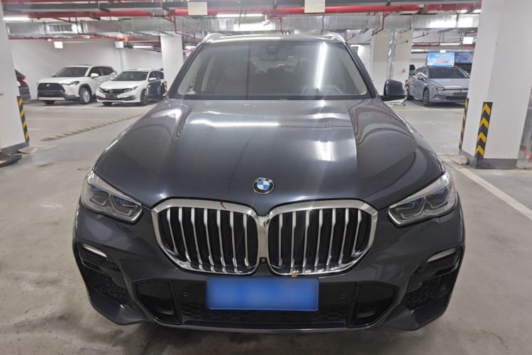 Used BMW X5 2019 xDrive40i M Sport Package Front