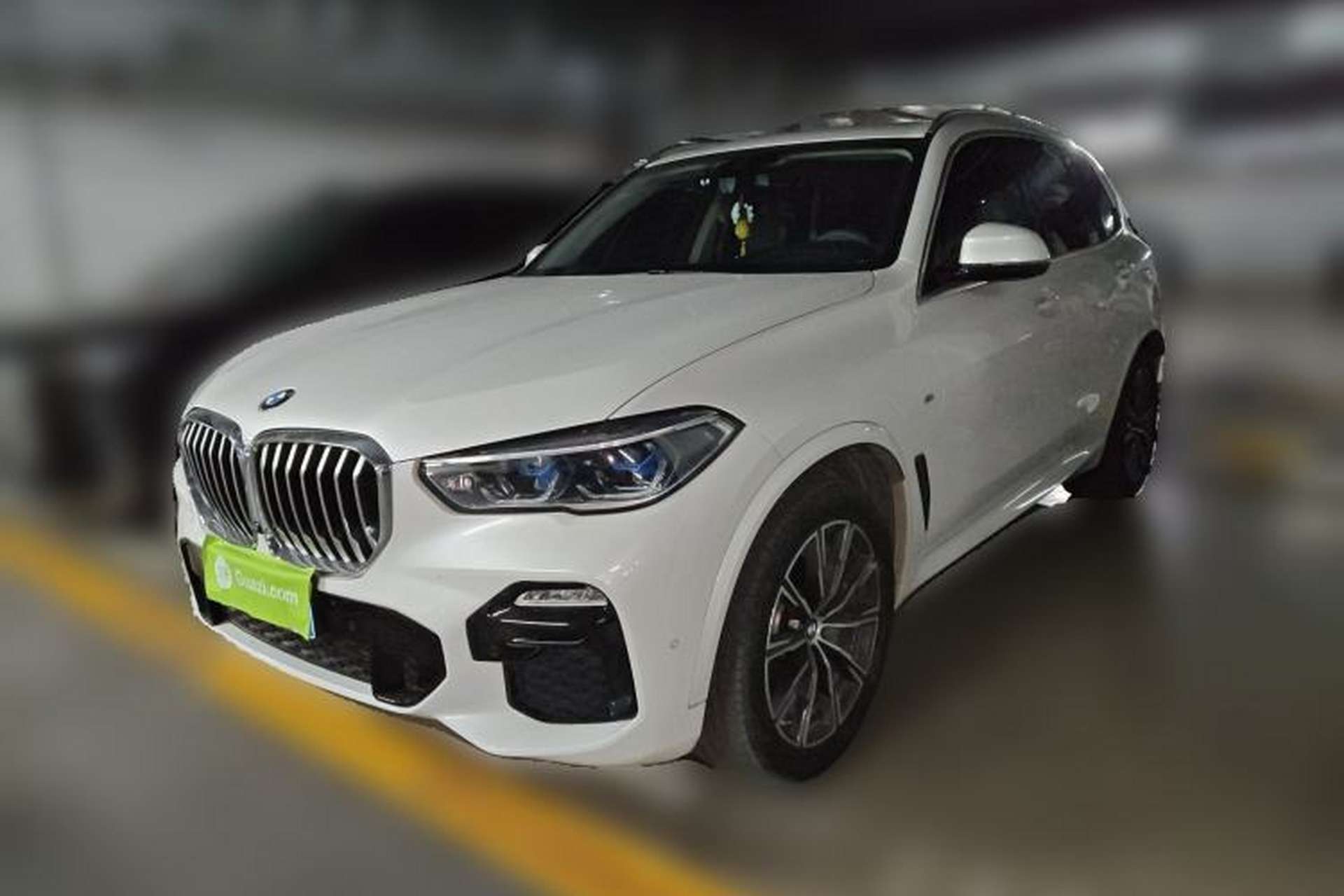 Used BMW X5 2019 xDrive40i M Sport Package Front Left 45 Deg