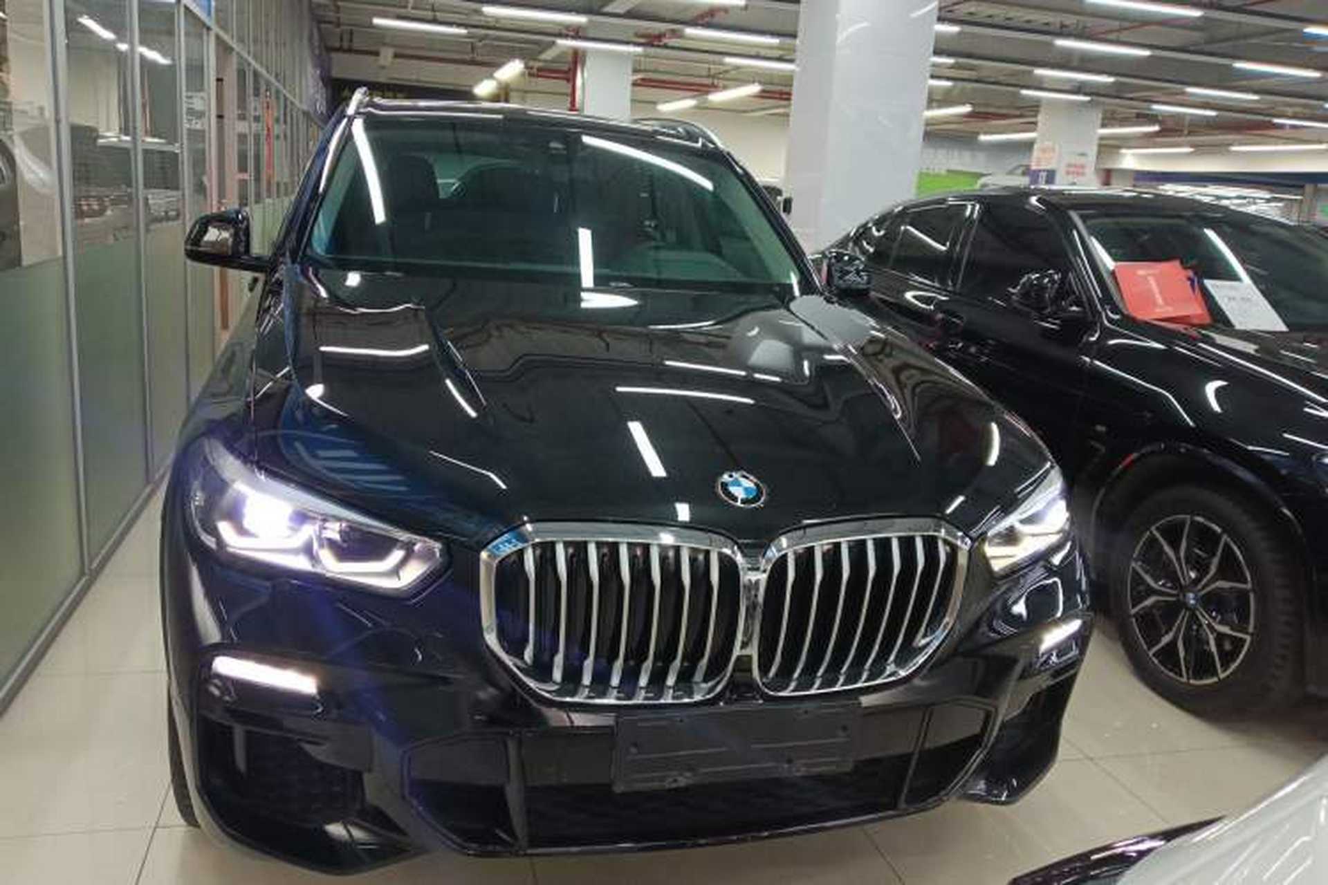 Used BMW X5 2019 xDrive30i M Sport Package Front