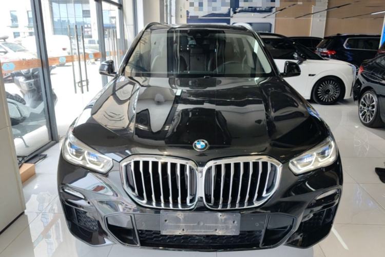 Used BMW X5 2019 xDrive40i M Sport Package Front