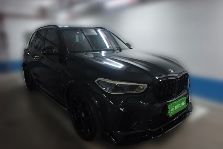Used BMW X5 2019 xDrive40i M Sport Package Front Right 45 Deg