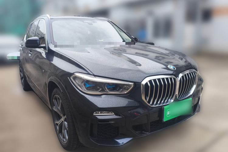Used BMW X5 2019 xDrive40i Luxury Model with M Sport Package Front Right 45 Deg