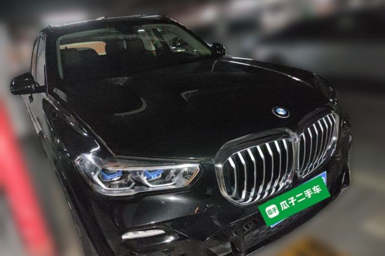 Used BMW X5 2019 xDrive40i M Sport Package Front Right 45 Deg